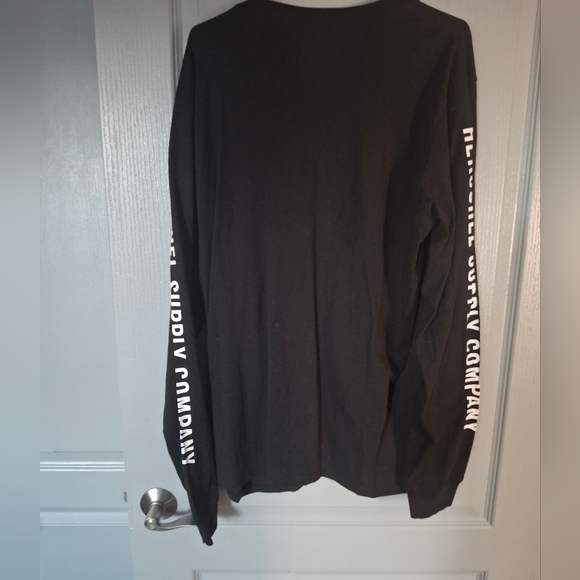 NWT Herschel Supply Company Mens XXL Black Long Sleeve Tee - Picture 2 of 11